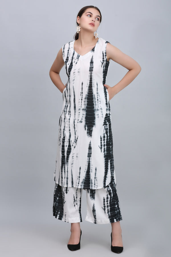 Sleeveless Tie Dye Kurta Set