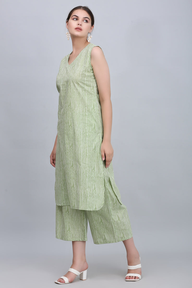 Sleeveless Green Striped Kurta Set